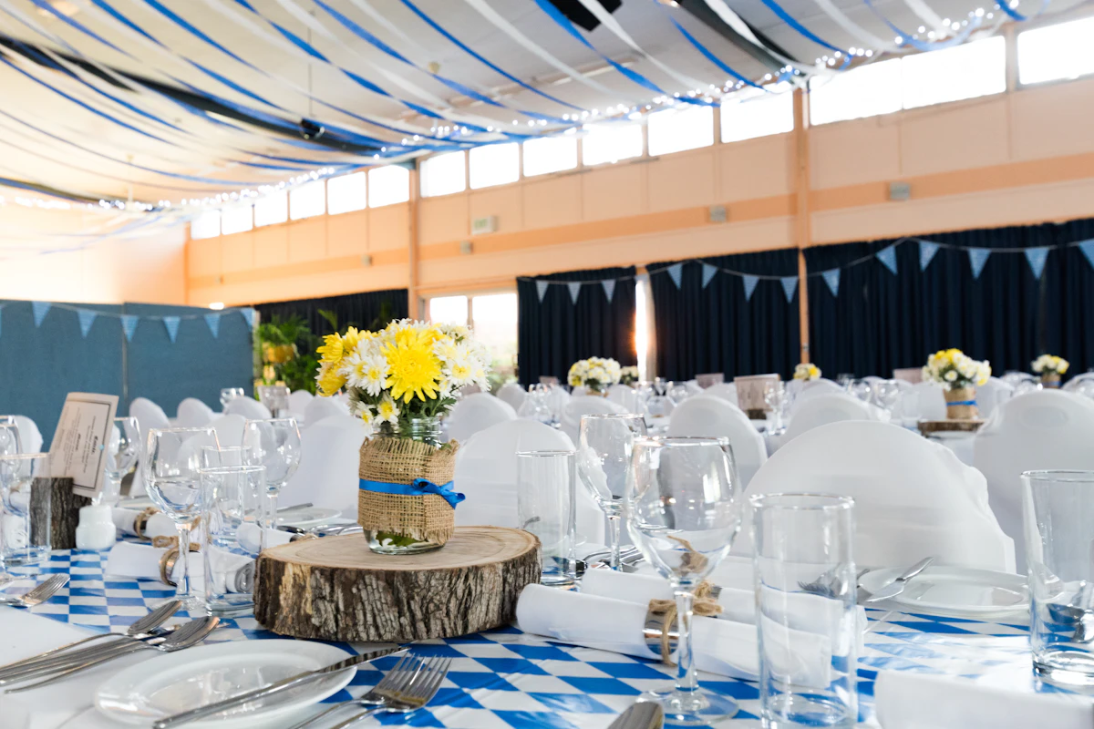 Floral and candle wedding detail at Golden Leaf Banquet