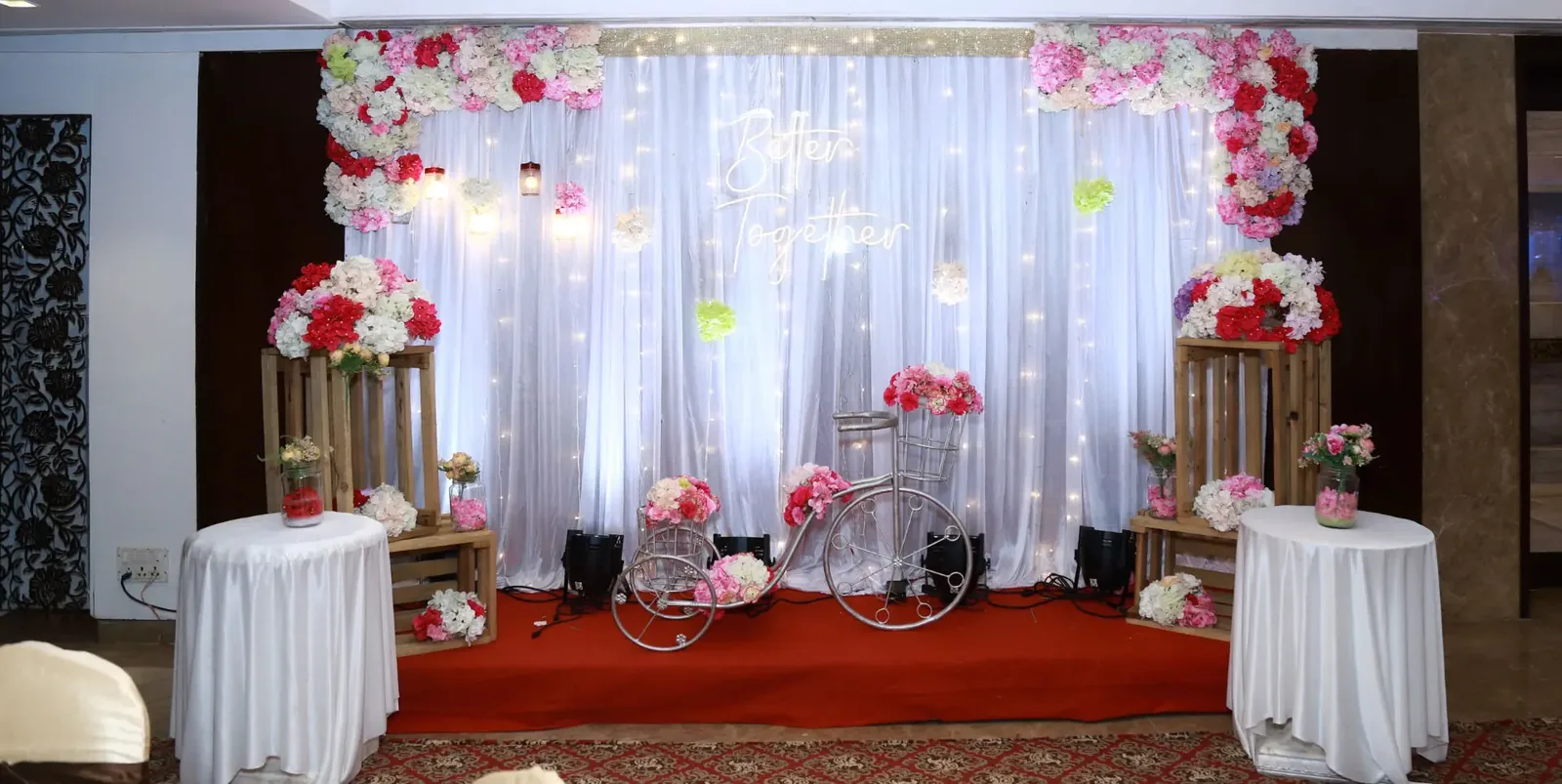 A wedding celebration at Golden Leaf Banquet